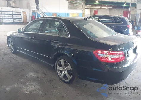 2012 Mercedes-Benz E 350 4Matic z USA, uszkodzony, nr VIN WDDHF8JB4CA599599